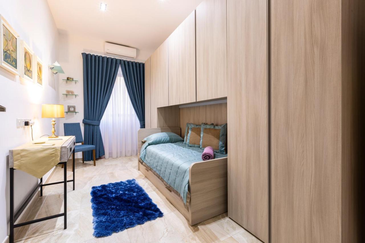 Large 3 Bedroom Апартаменты Валетта